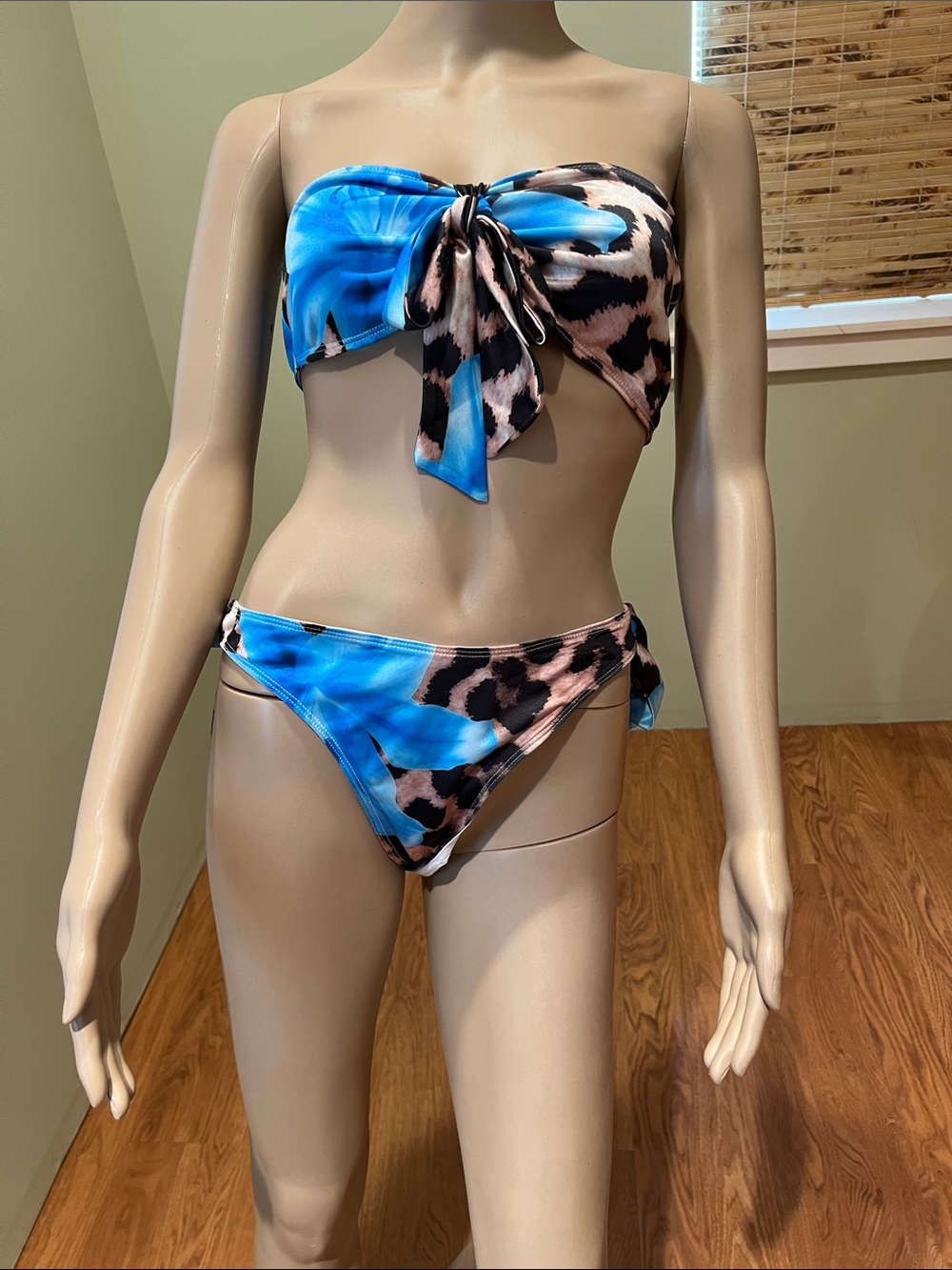 Tie-Front Leopard & Blue Print Bandeau Bikini Size M/L